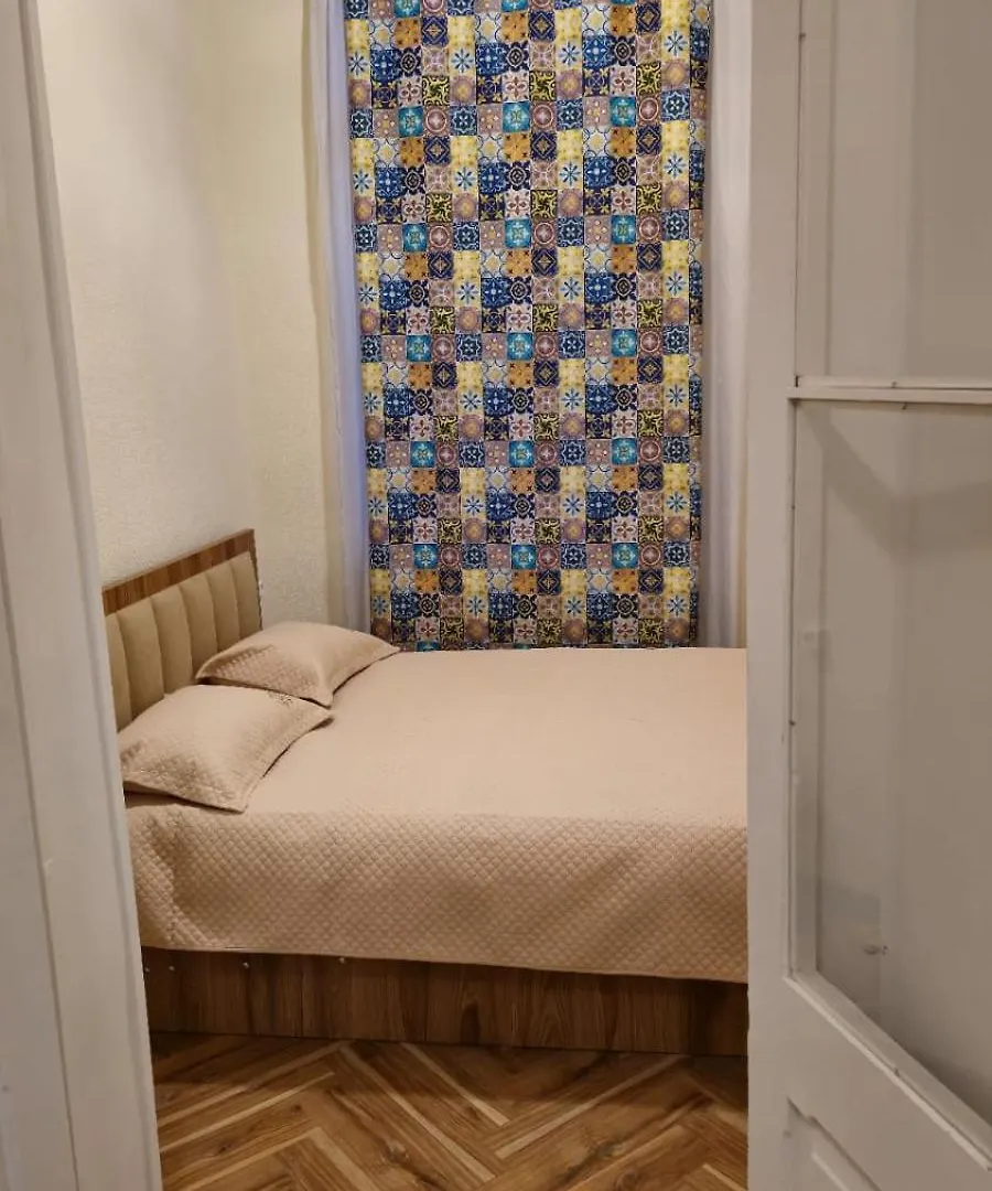 Lovely Apartment In Heart Of Tbilisi For 5 Persons جورجيا